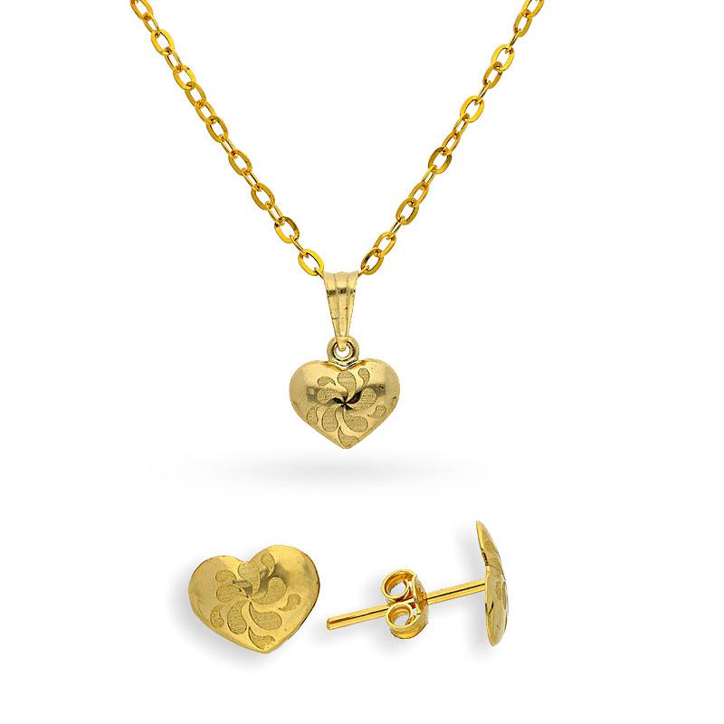Beautiful 18KT Gold Heart Shaped Pendant Set in Kuwait