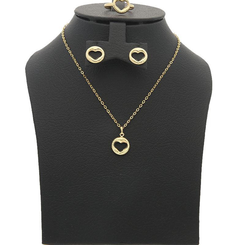 Gold Round Shaped Heart Pendant Set (Necklace, Earrings and Ring) 18KT - FKJNKLST18K2161