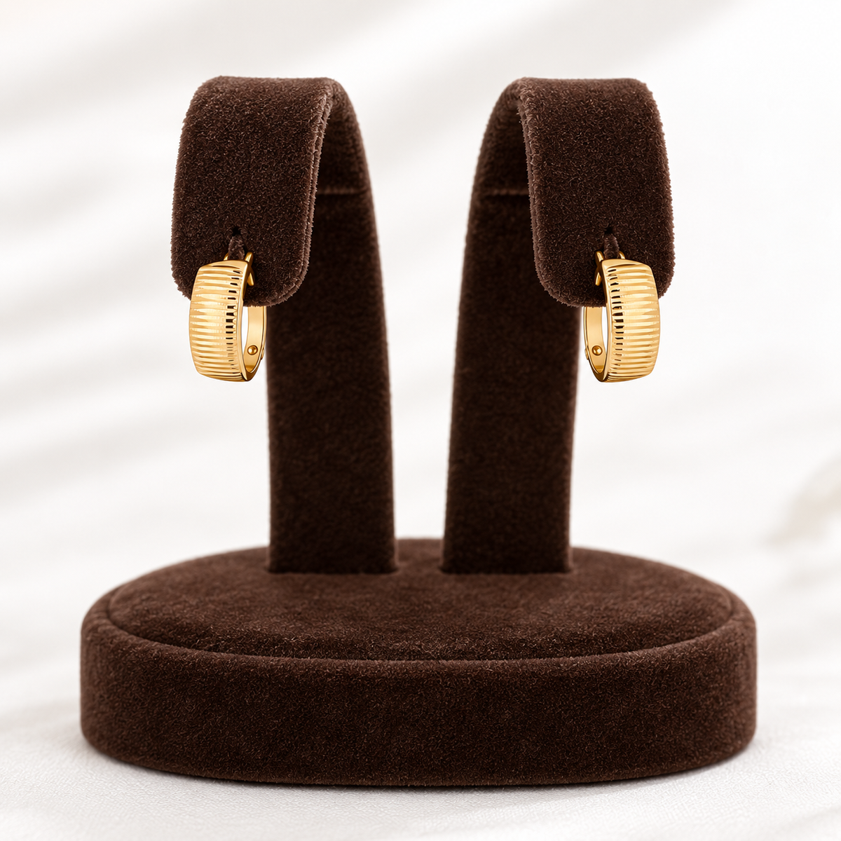 Gold Hoop Shaped Earrings 18KT - FKJERN18KU6462